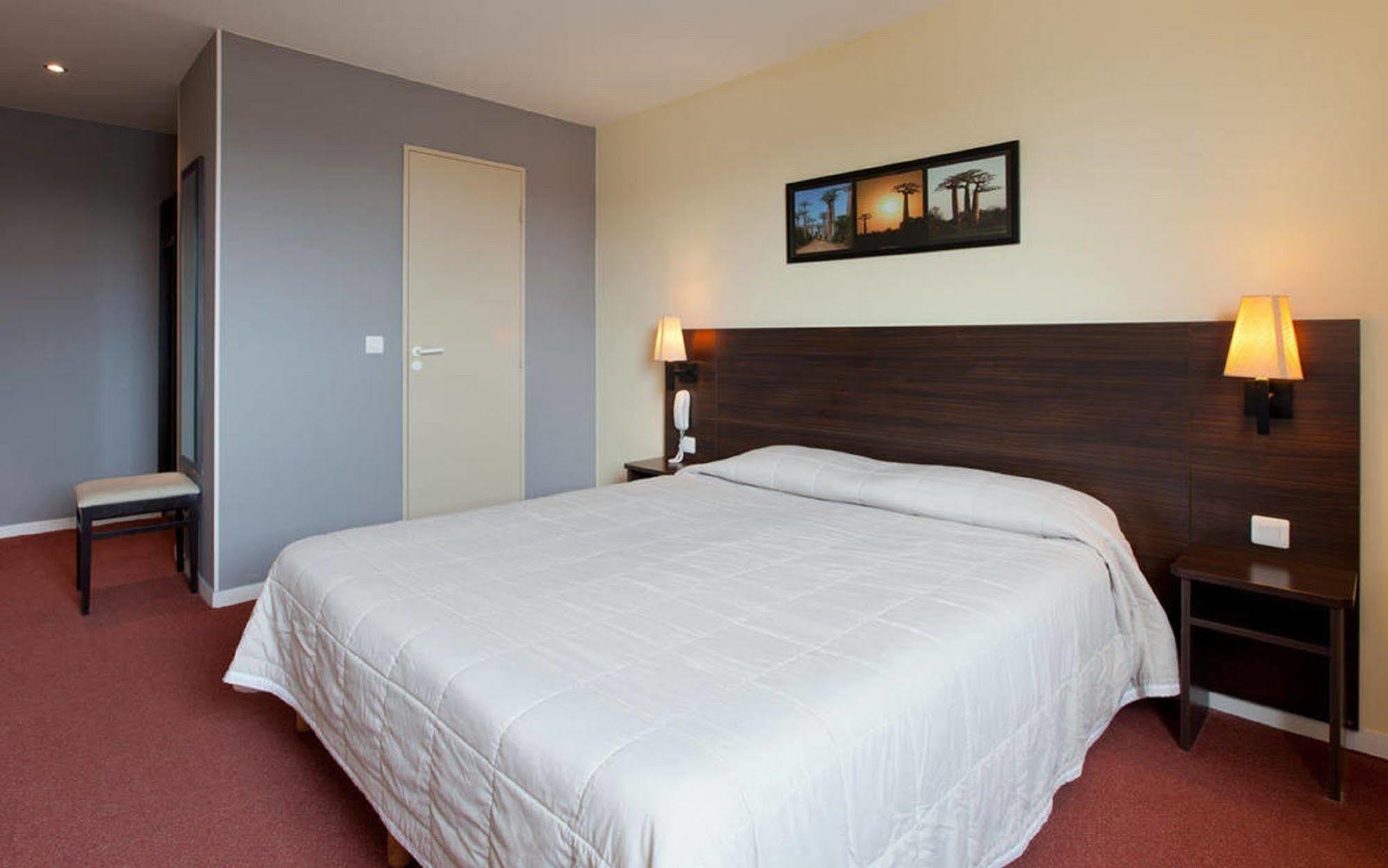 Orly Superior Hotel Athis-Mons Exteriör bild